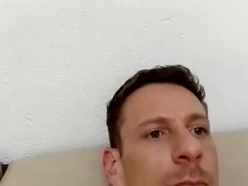 Oiqvofzcraha Chaturbate stream image from October 09, 2025