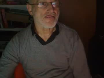 Buttlover1111 Chaturbate stream image from October 09, 2025