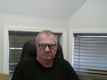 Oldguybigd Chaturbate stream image from October 09, 2025