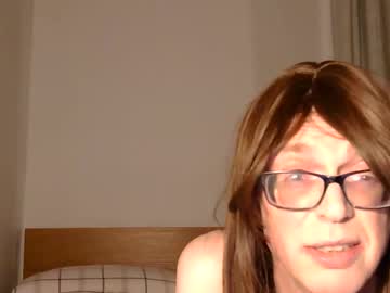 Hiriley Chaturbate stream image from October 09, 2025