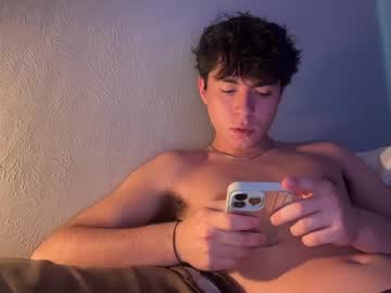 Hungc0llegejock Chaturbate stream image from October 09, 2025