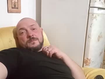 Proschillo422276 Chaturbate stream image from October 09, 2025
