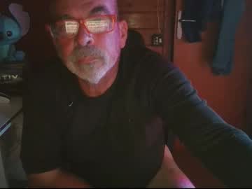 Vuda77 Chaturbate stream image from October 09, 2025