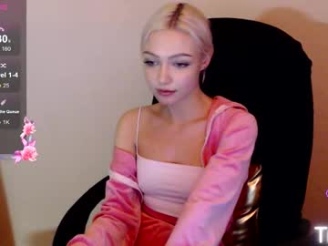 Linalirian Chaturbate stream image from October 09, 2025