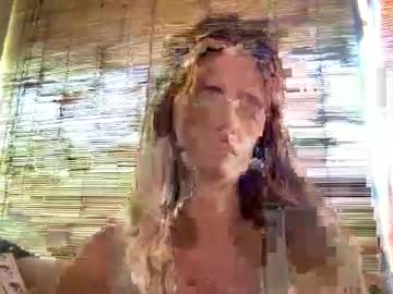 Chasingsunsets_Quinn Chaturbate stream image from October 10, 2025