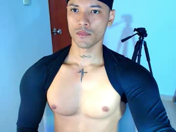 Xlatin21 Chaturbate stream image from October 10, 2025
