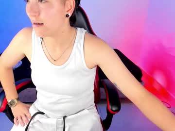 Nicocoox Chaturbate stream image from October 10, 2025