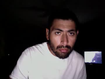 Kennydayzzz Chaturbate stream image from October 10, 2025