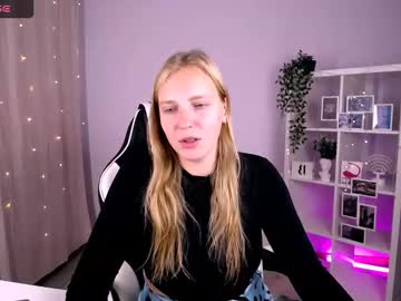Veronicaandersen Chaturbate stream image from October 10, 2025