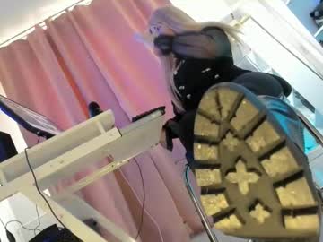 Cruel_Siren Chaturbate stream image from October 10, 2025