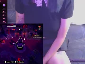 Mmmmdarling Chaturbate stream image from October 10, 2025