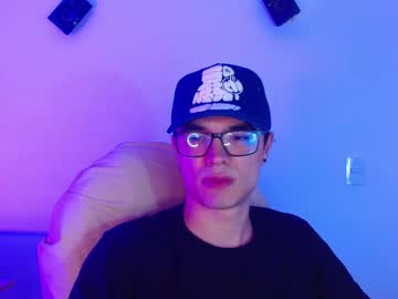 Taurus4k Chaturbate stream image from October 10, 2025