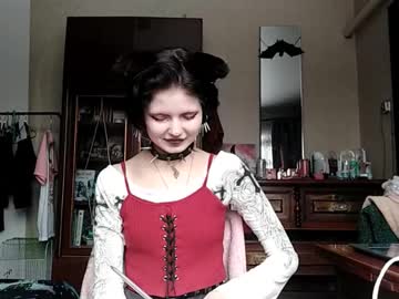 Clarettarowand Chaturbate stream image from October 10, 2025