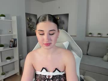 Crystall_Davis Chaturbate stream image from October 10, 2025
