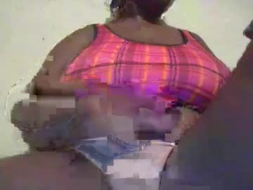 Hot_Alynn Chaturbate stream image from October 10, 2025