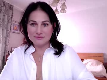 _Sarairiti Chaturbate stream image from October 10, 2025