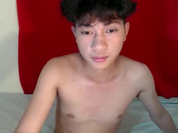 Cristal1xox Chaturbate stream image from October 10, 2025