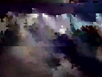 Creameatr Chaturbate stream image from October 10, 2025