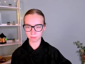 Vanessa__Blush Chaturbate stream image from October 10, 2025