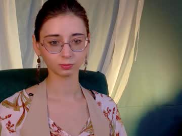 Orianna_Blade Chaturbate stream image from October 10, 2025