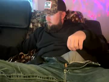 Beardedstud4u Chaturbate stream image from October 10, 2025