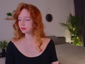 Carolinnk Chaturbate stream image from October 10, 2025