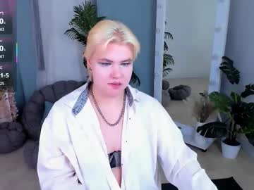 Roxie_Luna Chaturbate stream image from October 10, 2025
