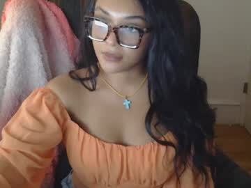 Jassynicole Chaturbate stream image from October 10, 2025