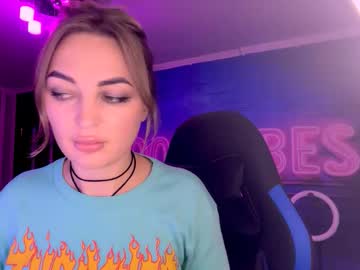 Blonde_Temptation Chaturbate stream image from October 10, 2025
