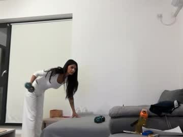 Cristinabrunete Chaturbate stream image from October 10, 2025