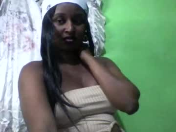 Olinah610 Chaturbate stream image from October 10, 2025