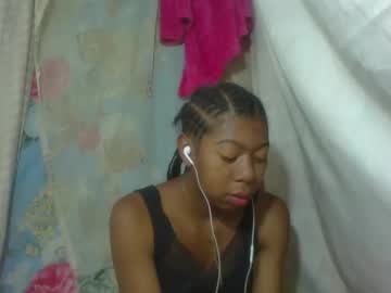 Angelette93 Chaturbate stream image from October 10, 2025