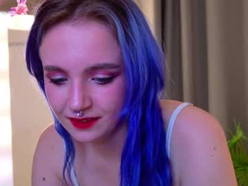 Frostedfeline Chaturbate stream image from October 10, 2025