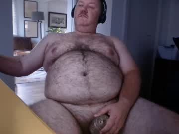 Tenngooner Chaturbate stream image from October 10, 2025