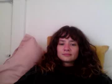 Magicalmissmolly Chaturbate stream image from October 10, 2025
