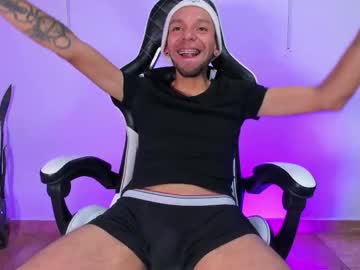 Jhors_Silv Chaturbate stream image from October 11, 2025