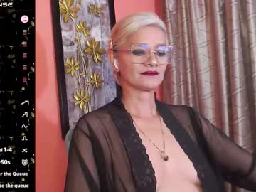 Scarlett_Paris Chaturbate stream image from October 11, 2025
