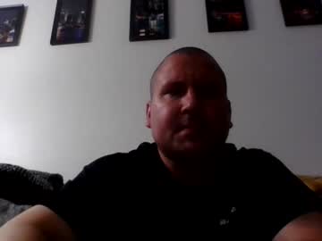 Just1more5 Chaturbate stream image from October 11, 2025