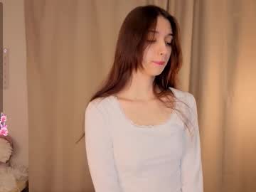 Jerricaezelle Chaturbate stream image from October 11, 2025