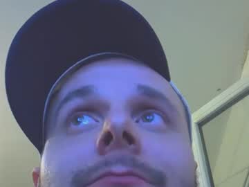 Bull33_ Chaturbate stream image from October 11, 2025
