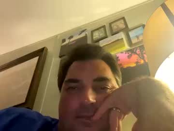 Longjohn121100 Chaturbate stream image from October 11, 2025