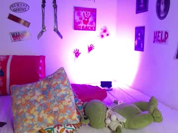 Lucyferna Chaturbate stream image from October 11, 2025