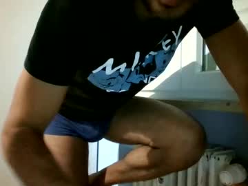 Beuno3 Chaturbate stream image from October 11, 2025