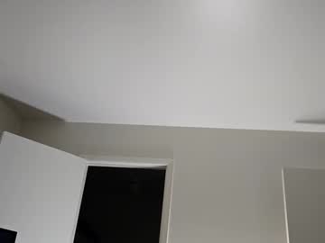 Silkjonez Chaturbate stream image from October 11, 2025