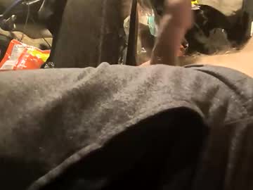 Begdik25 Chaturbate stream image from October 11, 2025