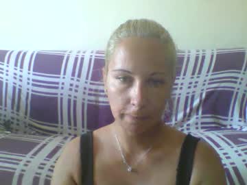 Blondiepam23 Chaturbate stream image from October 11, 2025