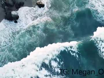 Kissmygap_ Chaturbate stream image from October 11, 2025