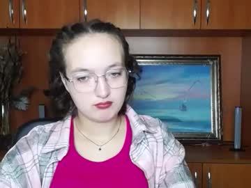 Mistyrosee stream image from October 11, 2025