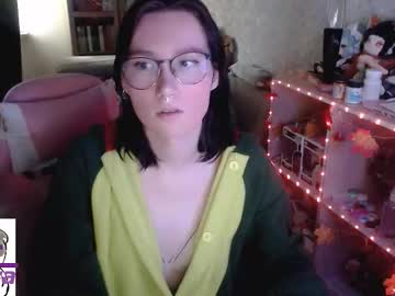 Uyar_ Chaturbate stream image from October 11, 2025