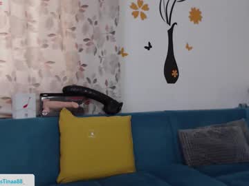 Cris_Tinne Chaturbate stream image from October 11, 2025